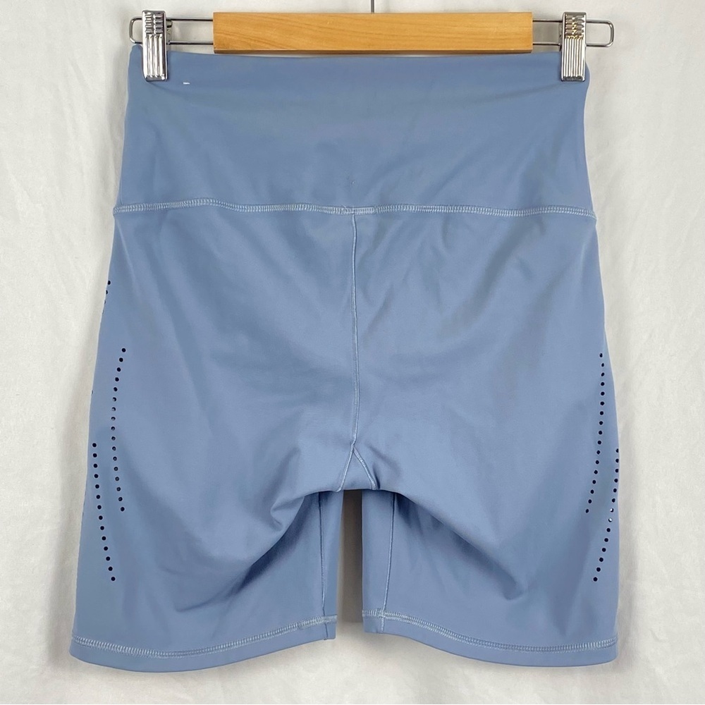 CALIA by Carrie Underwood Stay Powerful Women’s Blue Biker Athletic Short Medium - Picture 2 of 16
